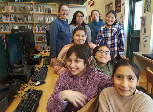 members of WRMS Girls Who Code club 